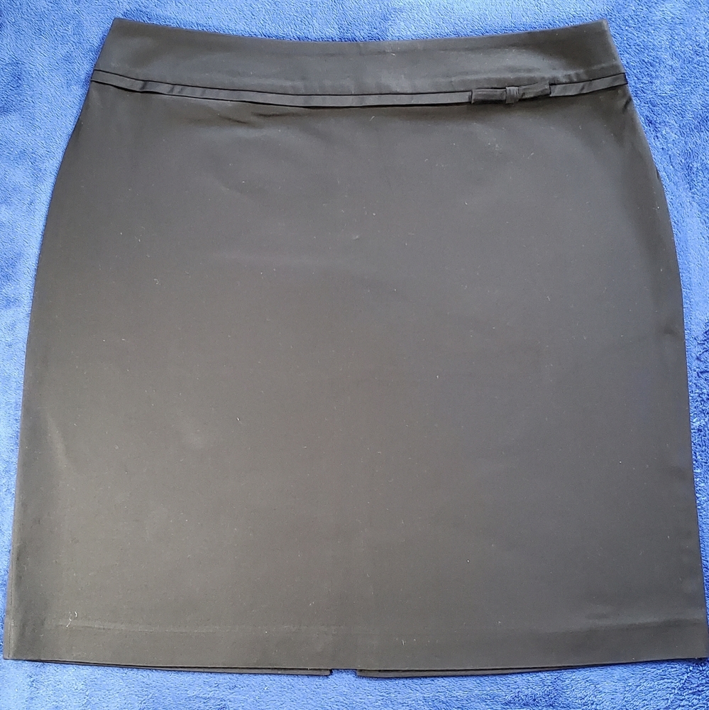 Black above knee skirt size 12